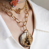 Collier long en chaîne d'argile