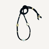 Collar para mujer ajustable con piezas doradas y perla