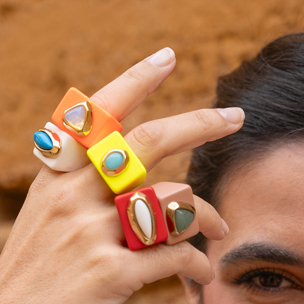Anillo para mujer naranja ágata azul